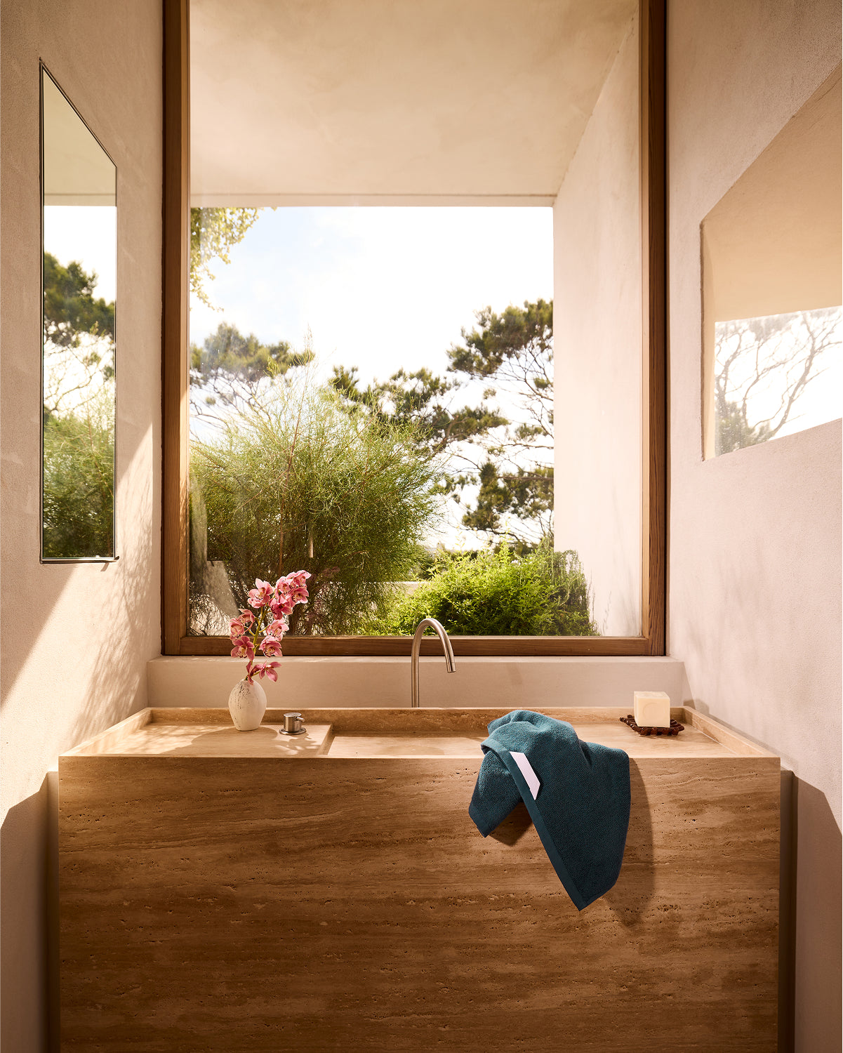 Serviette de toilette en coton éponge de la mer Égée