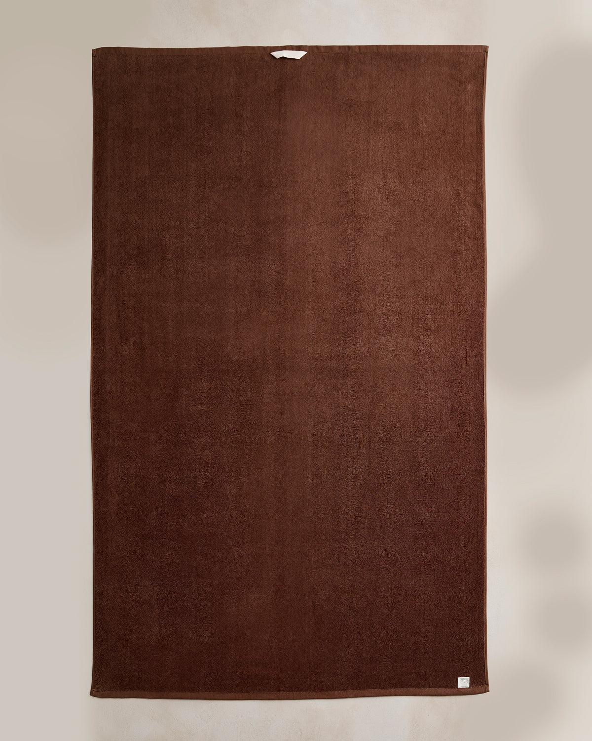 Drap de bain en coton éponge couleur expresso